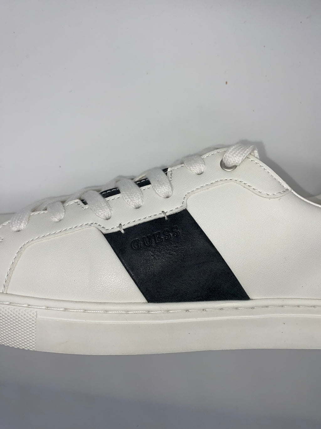 GUESS fmttodele12 weiß