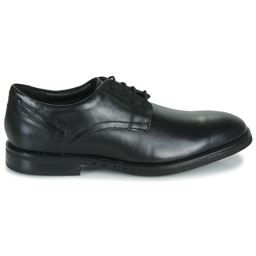 CLARKS un hugh lace nero