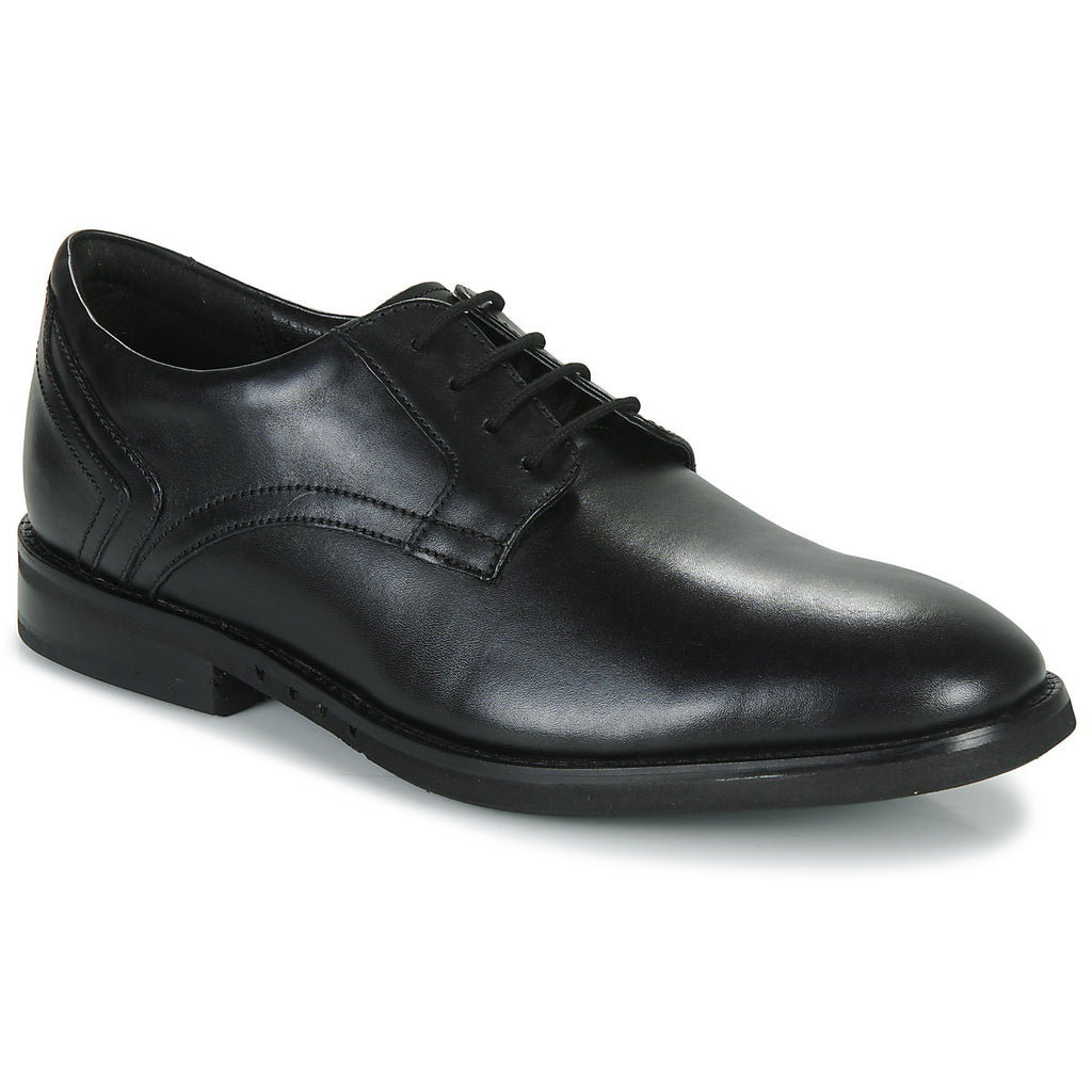 CLARKS un hugh lace nero