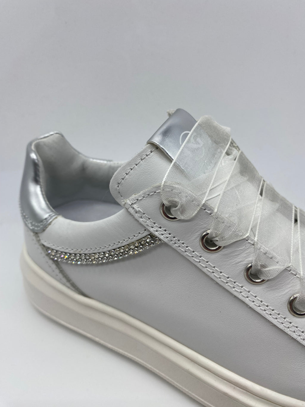 NERO GIARDINI e432881f white