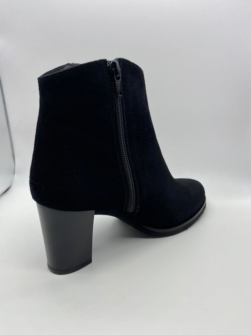 LE GAZZELLE 850 schwarzes Wildleder