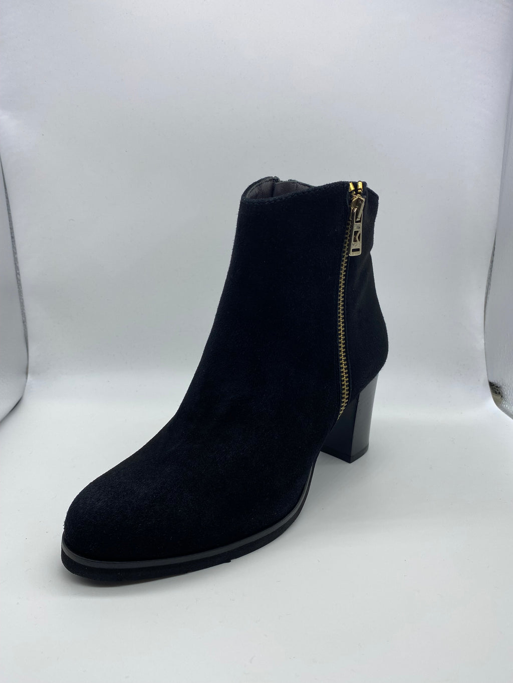 LE GAZZELLE 850 schwarzes Wildleder