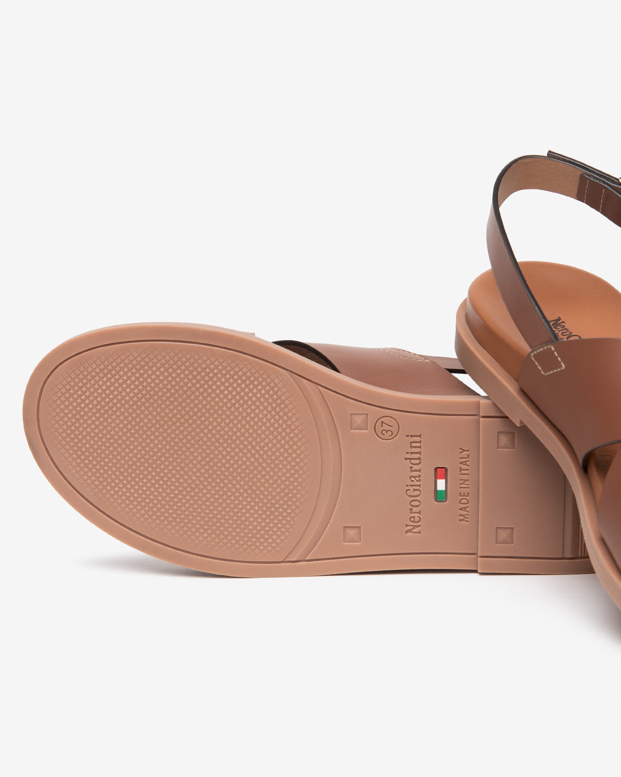 NERO GIARDINI E615933D