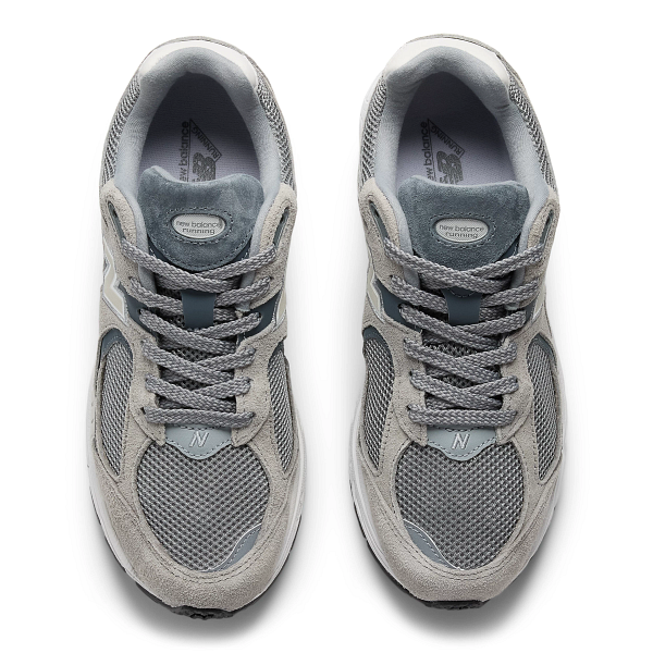 NEW BALANCE 2002rst grigio