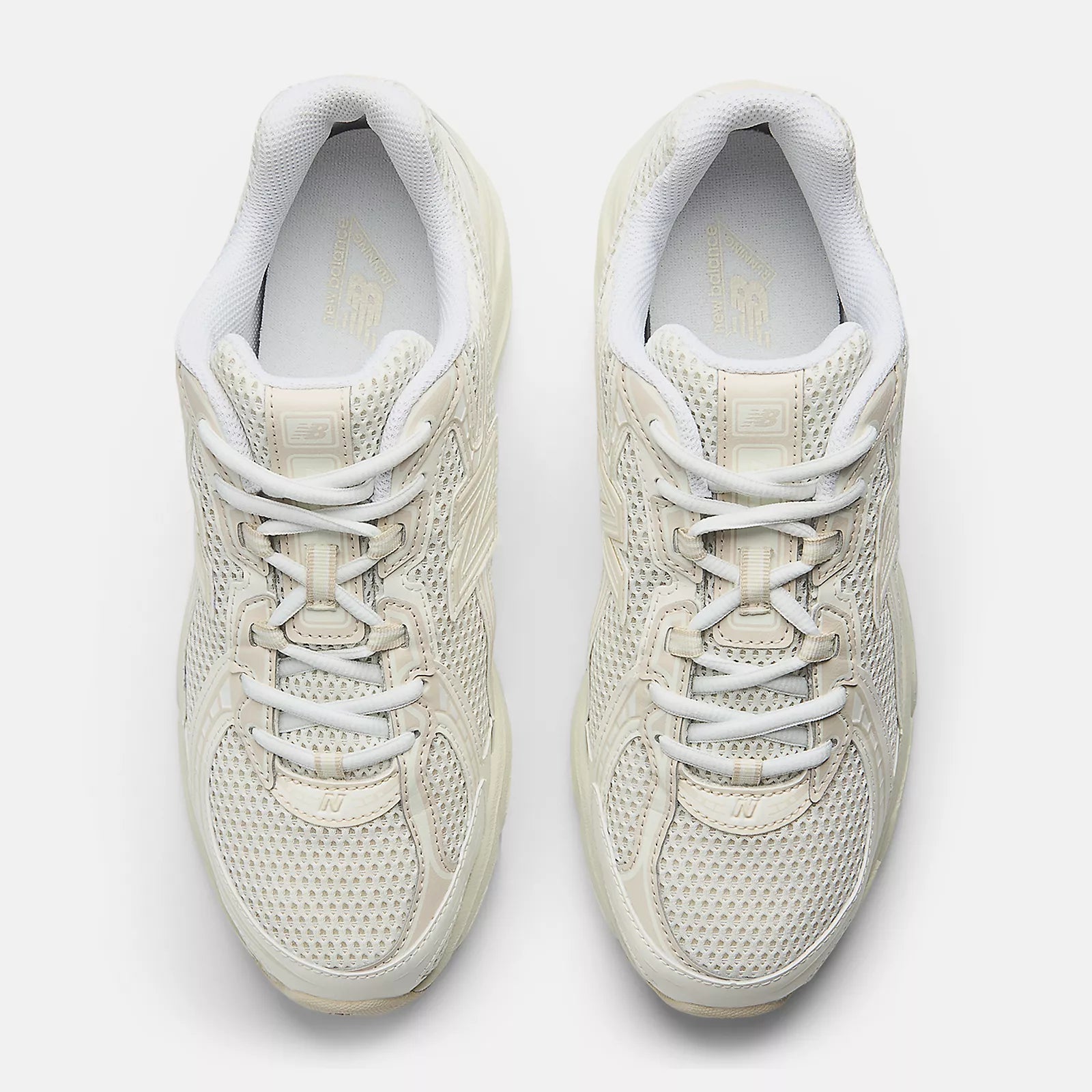 NEW BALANCE 740 beige